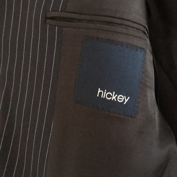 Hickey Freeman Navy Pinstripe suit jacket - 40R - Picture 3 of 5